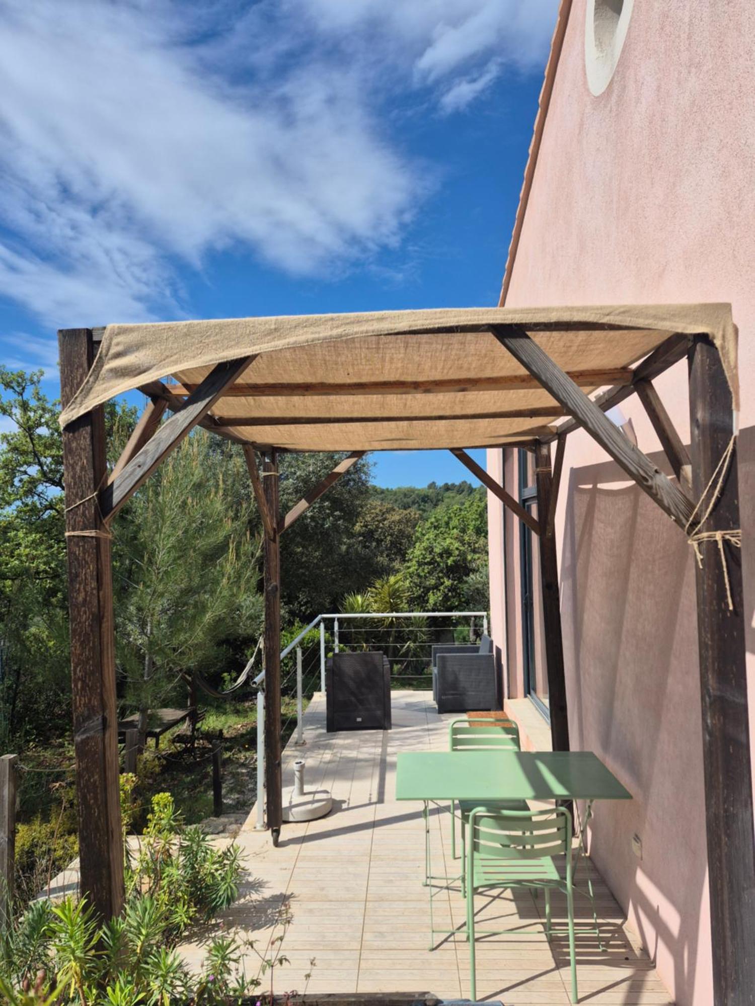 Bastide Cigaline Holiday home